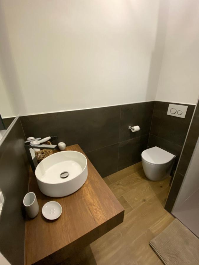 Affittacamere Da Andre E Mary Venzone Buitenkant foto